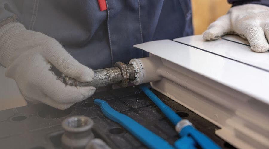 Professional water heater repair services in Spragueville, IA